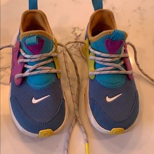 Girls Nike Presto, size 13.5